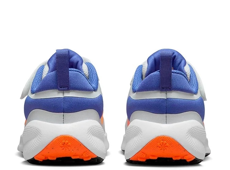 Nike Revolution 7-2